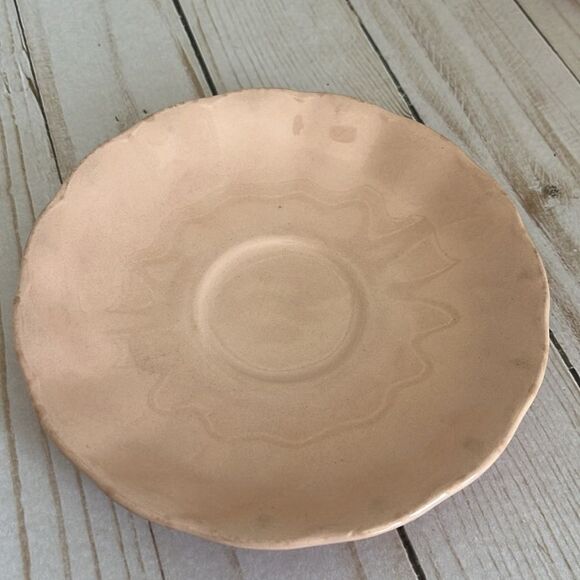 1950s Grindley peach Petalware teacup and saucer - Picture 5 of 8